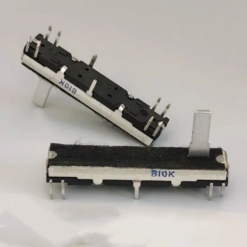 Straight slip potentiometer B10K 8Pin Total length 45mm CT670 Keyboard volume putter 1pcs