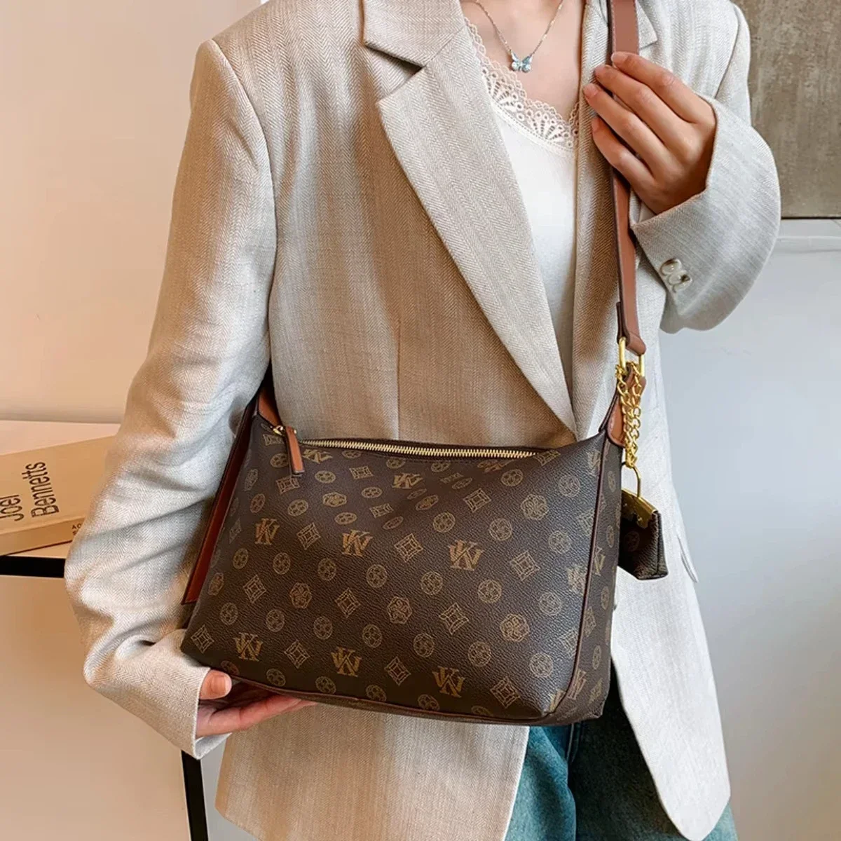 Luxury Women Handbags High Quality Crossbody Bag Large Capacity New Fashion Tote Bags Commuter Casual All-in-one Shoulder Bag