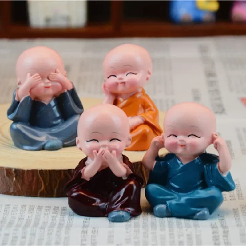 4pcs/set Resin Crafts Gifts Cute Little Monk Sculpture Lovely Monk Buddha Statue Creative Buddha Statue Desktop Decoration