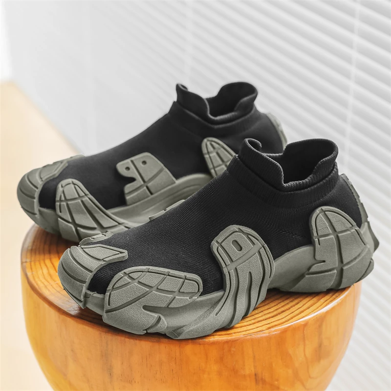 Hot Knit High Top Sneakers Man Street Platform Breathable Slip-on Men's Sneakers Fashion Casual Black Cool Designer Shoes Men