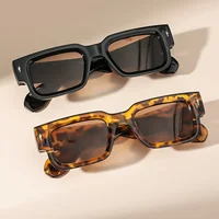 1PC Unisex Retro Square Sunglasses Classic UV Protection Plastic Frame Shades for Outdoor Travel Driving 4