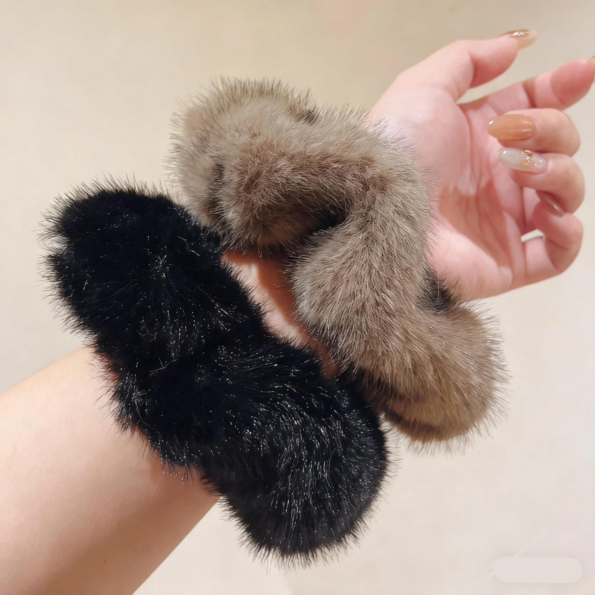 1PC Fuzzy Fur Scrunchies, Multi-Color Soft Fluffy Hair Ties, Elegant Hair Accessories For Women, Multiple Styles Elastic Hair
