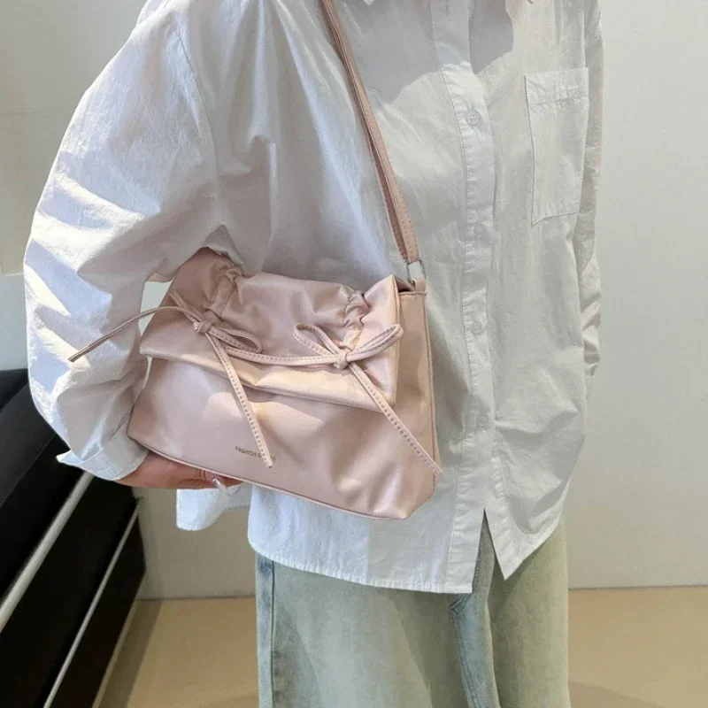 Underarm Bag Women Tote Bag Large Capaci Autumn and Winter Shoulder 2026 New Versatile High-Grade Shoulder Commuter Bag