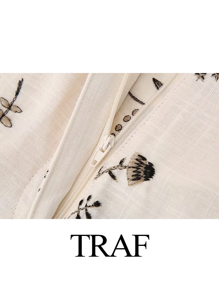 TRAF ������ ����Ʈ �μҸ� �鸮�� ũ�� ���� �� ��ν�Ʈ�� A ���� ��ĿƮ, �м� ���� ��ĿƮ ��Ʈ, ������ ���ǽ�