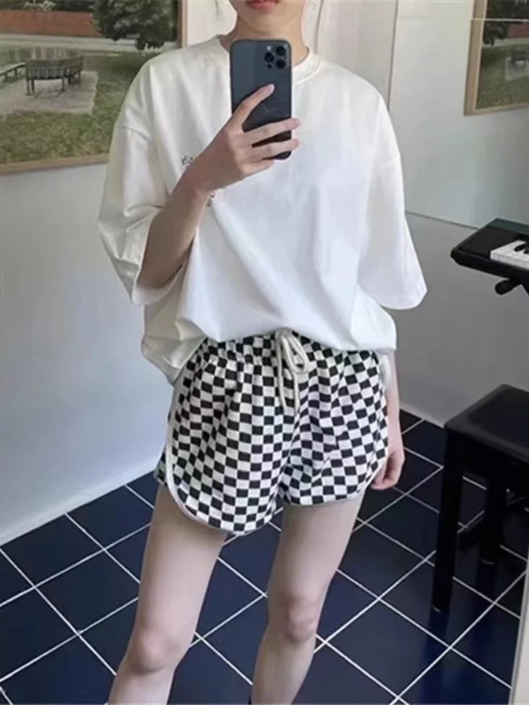 

UNUTH Casual Sweet Girls Black Checkerboard shorts 2022 Summer Fashion Ladies Elastic Waist Vintage Female Soft Cotton Shorts