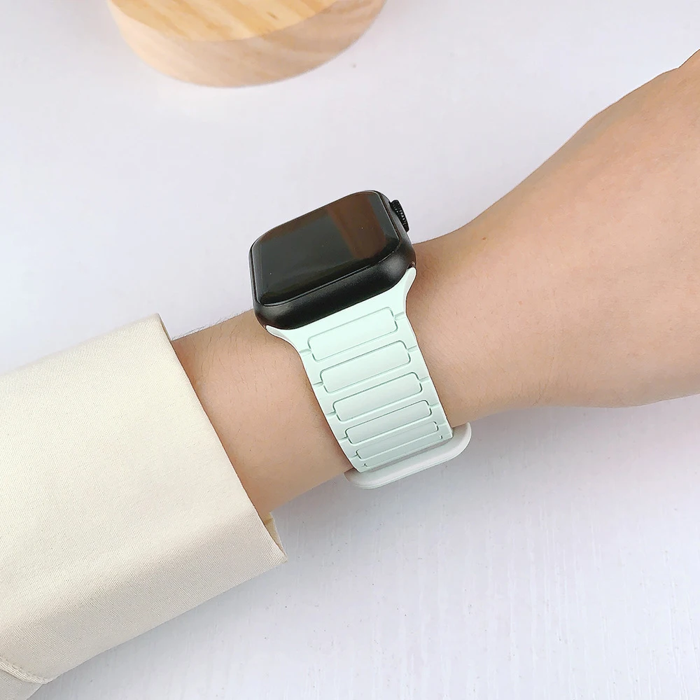 รูปสินค้า สายแม่เหล็ก Apple Watch ยืดหยุ่น ปรับขนาดได้ หลายรุ่น