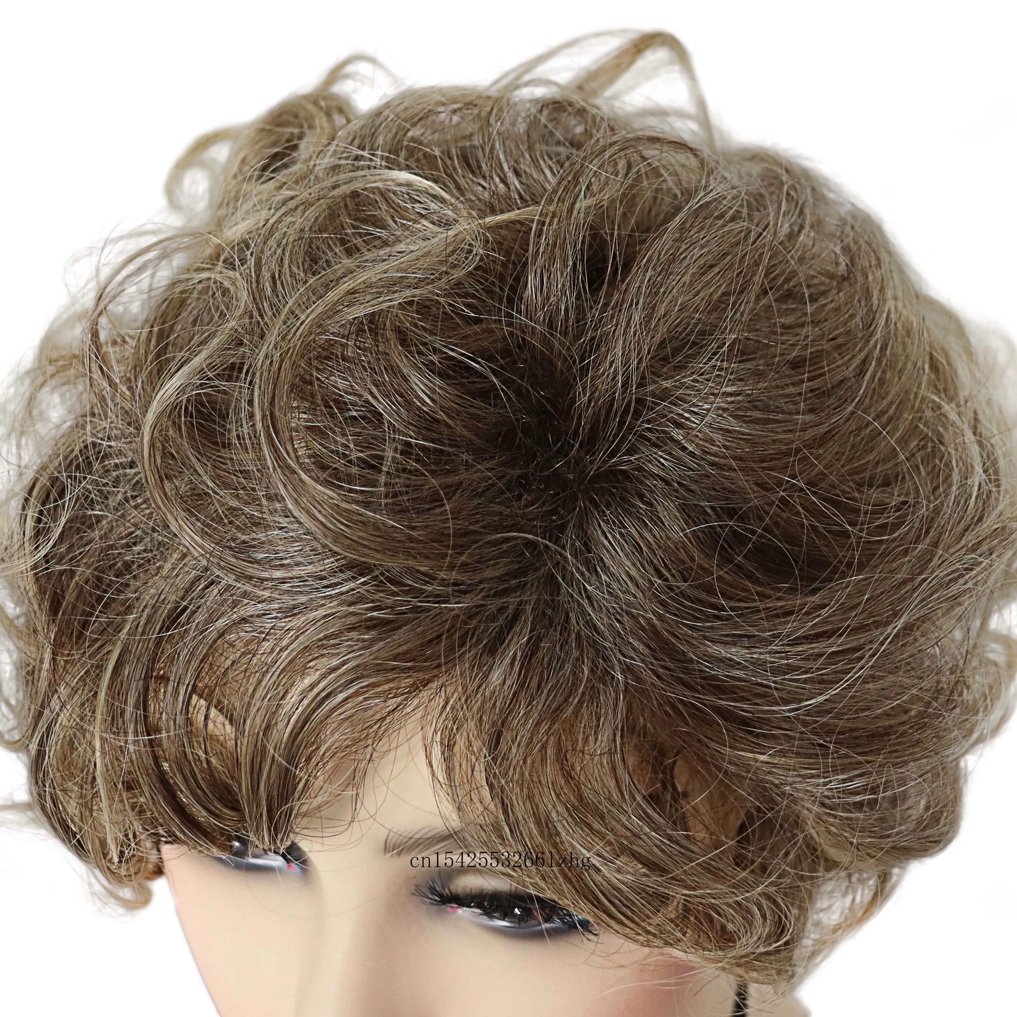 Parrucche sintetiche per donna Parrucca bionda mista di capelli corti ricci con frangia Acconciatura naturale Parrucca per mamma Parrucche di ricambio per capelli da indossare ogni giorno - immagine 2