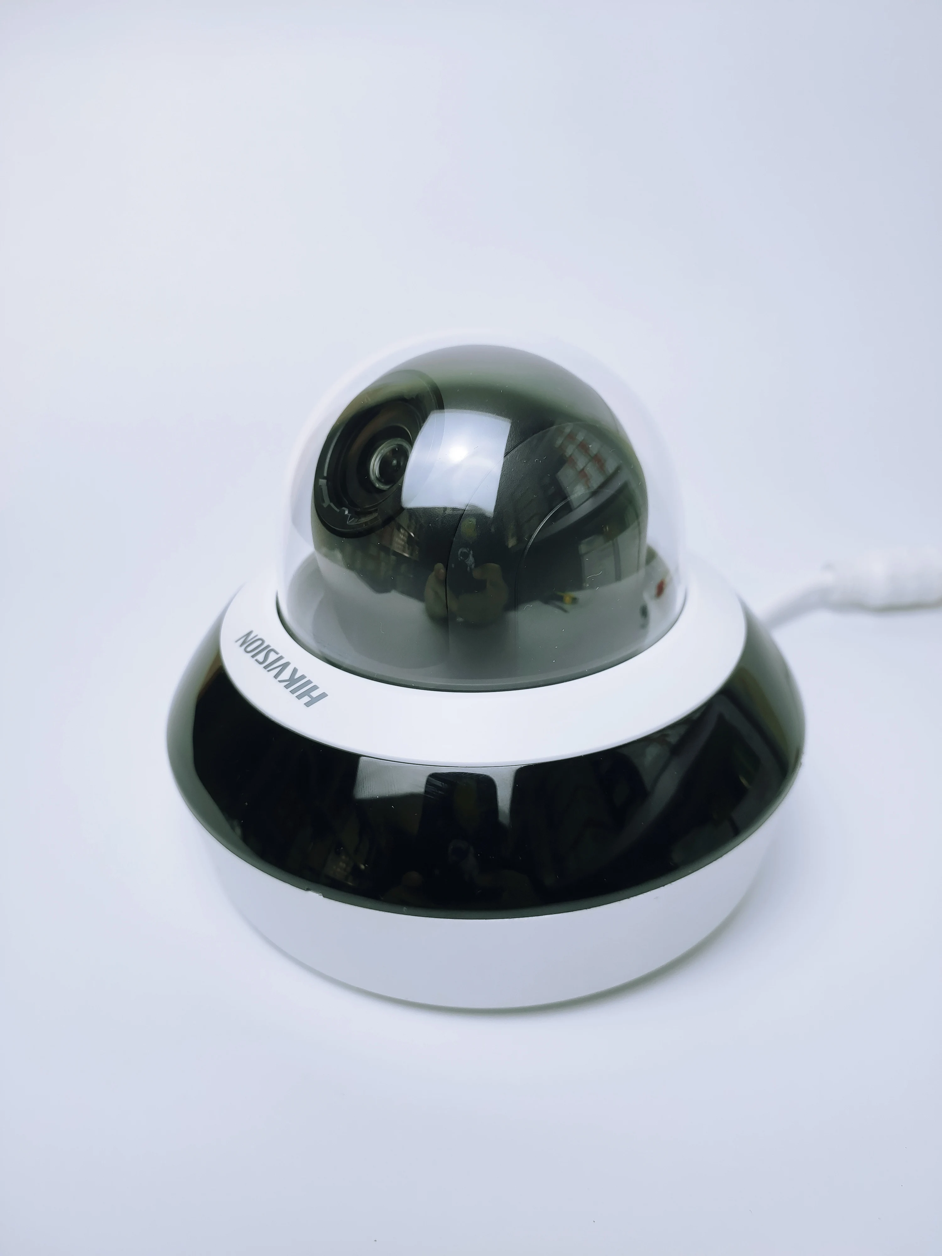 الجملة Hikvision Mini PTZ 4MP DS-2DE2A404IWG1-E/W...