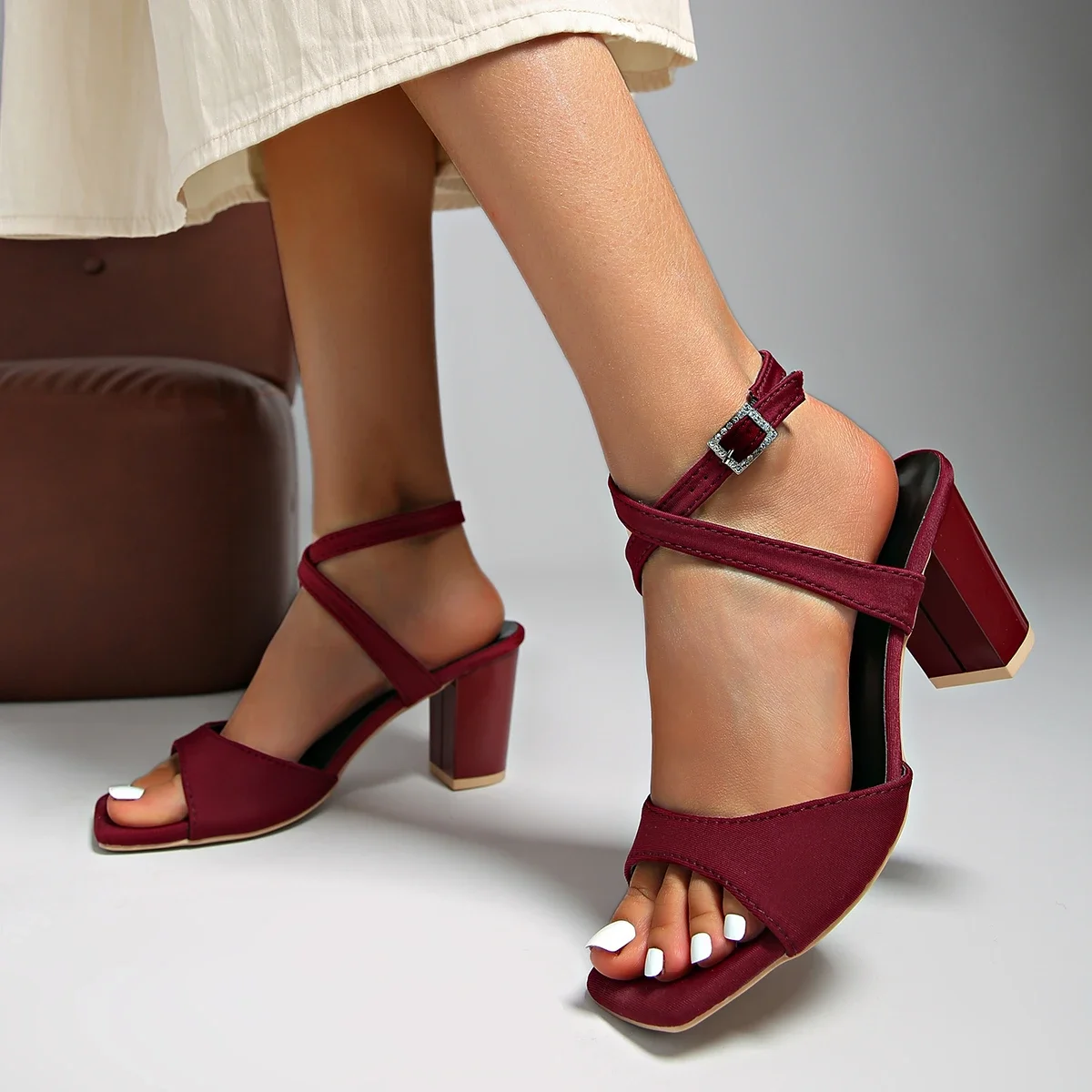 Women's Summer Fashion Sandals Medium High Heel Outdoor Sandalias Elegant Wedding Shoes Bridal Ankle Strap Slingback Sandals