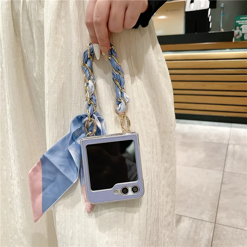 Solid Color Phone Case For Samsung Galaxy Z Flip 3 4 5 5G Bracelet Protective Shell Flip5 Flip4 Cover