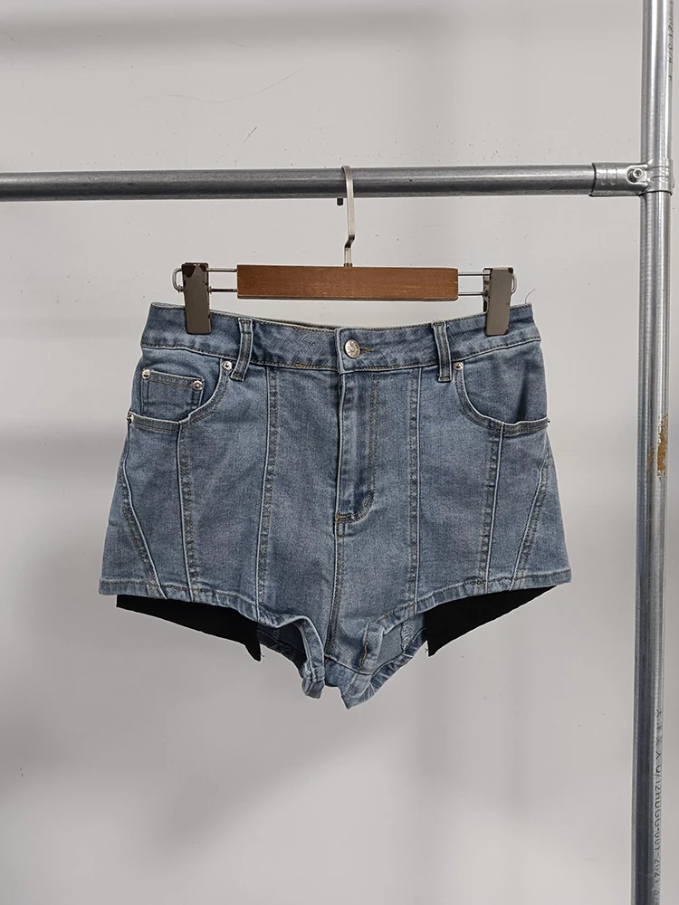 TWOTWINSTYLE Streetwear Colorblock Spliced Pocket Short For Women High Waist Patchwork Button Chic Denim Shorts Female KPA504636