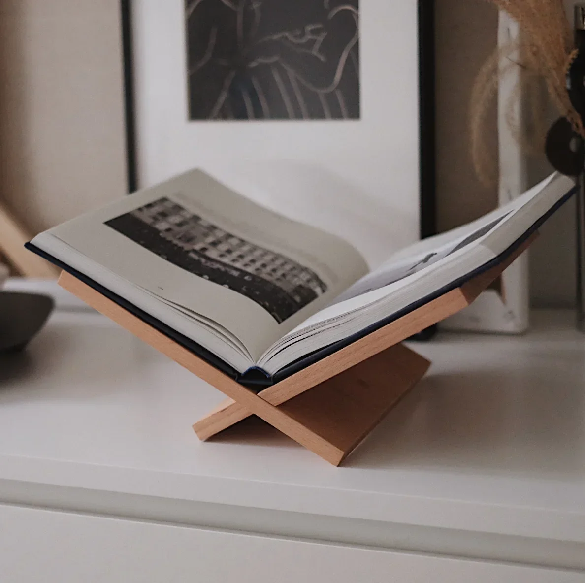 Original Design Magazine Rack, Minimalist Solid Wood Bookshelf, Ins Nordic Medieval Geometric Decoration, Artistic Home Ornament