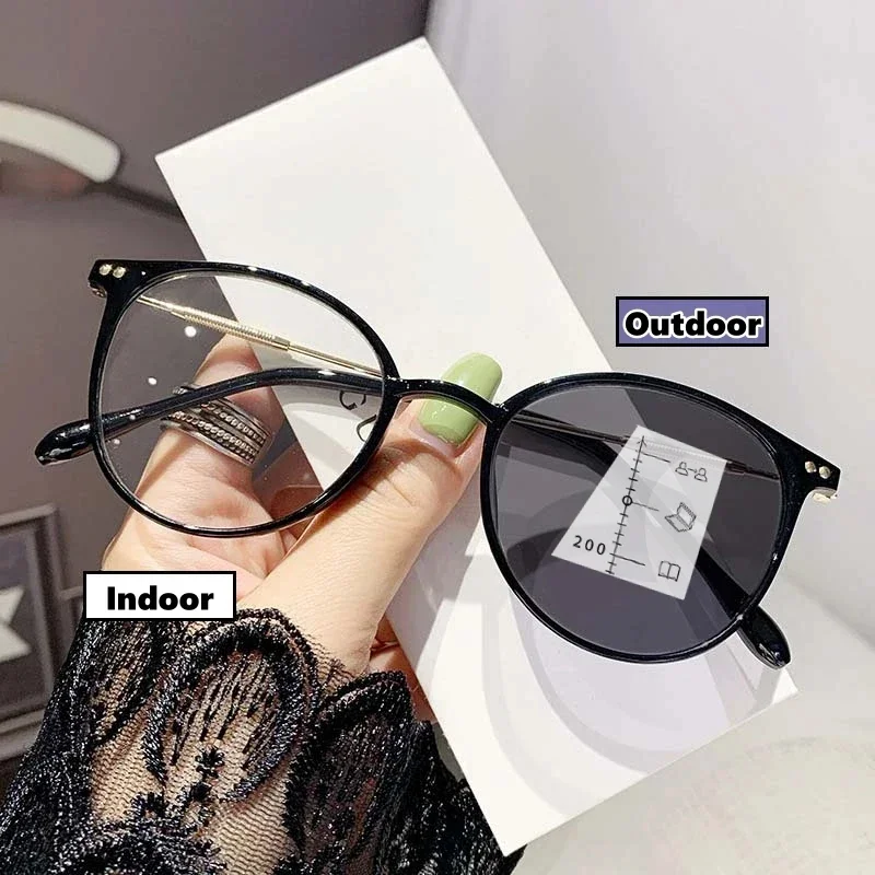 Fashion Photochromic Reading Glasses Men Women Round Frame Progressive Multifocal Eyewear Ultralight Near and Far Eyeglasses