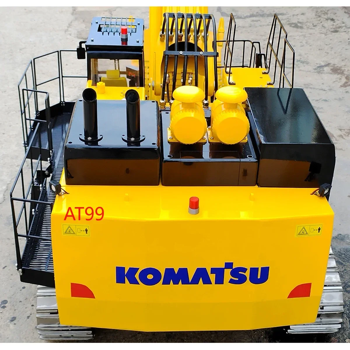 1/8 PC1250 RC Excavator Metal Heavy Engineering Excavator with Light and Sound System Adult Remote Control Truck Toy 6