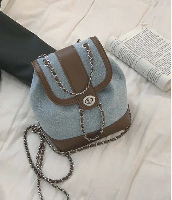 new small fragrant style fashionable and versatile diamond grid chain women's backpack trend_voghion.com