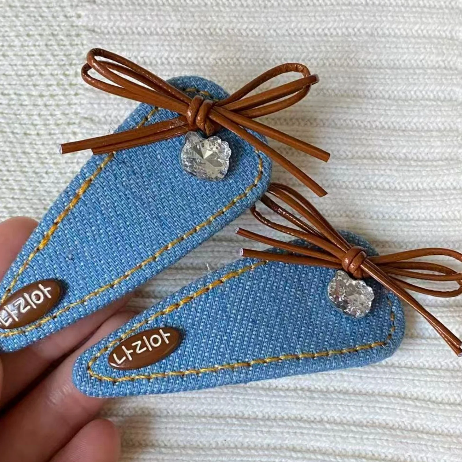 1PC Denim Hair Clips, Cute Bear & Bow Decor, Rhinestone Embellished, Trendy Hair Accessories for Girls，Korean Style