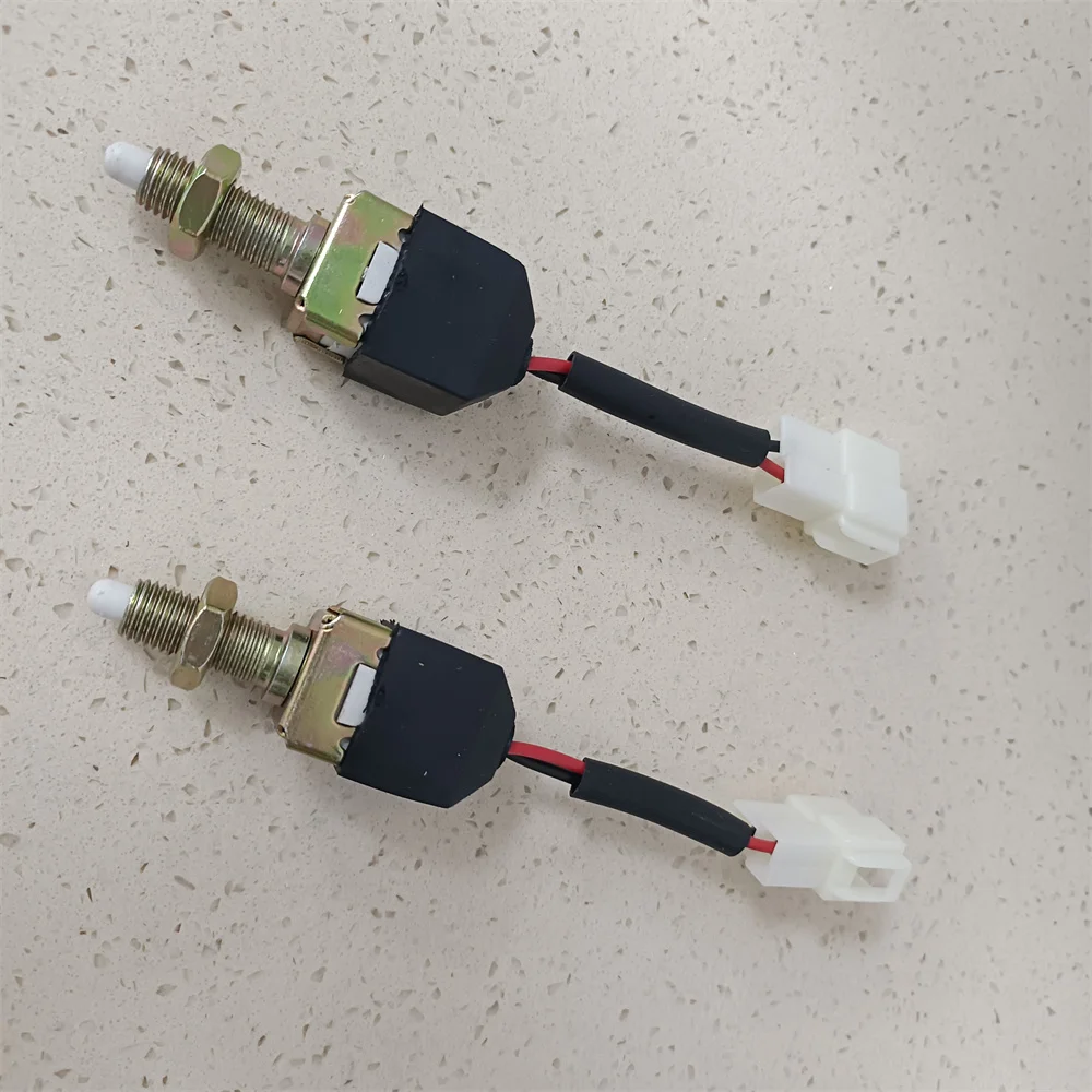 

2Pcs Universal Normally Close Brake Light Switch M10X1.25 MM Fine Thread Forklift Truck Car Golf Cart Vehicle Brake Lamp Switch