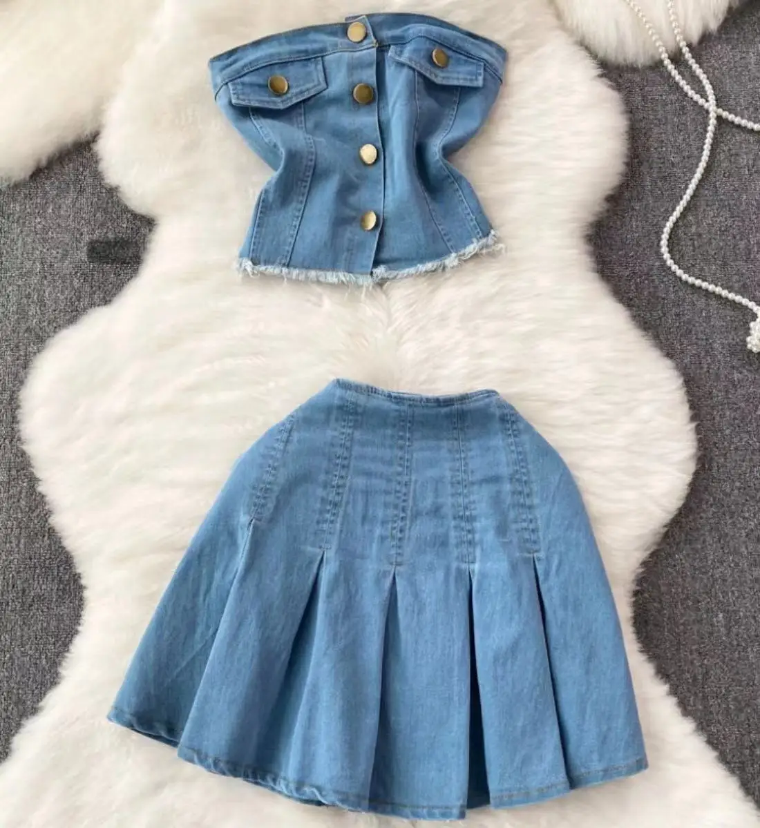 

2023 New Fashion Denim Set Women's Sexy Bra Single Breasted Slim Fitting Denim Tank Top + High Waisted A-line Pleated Skirt