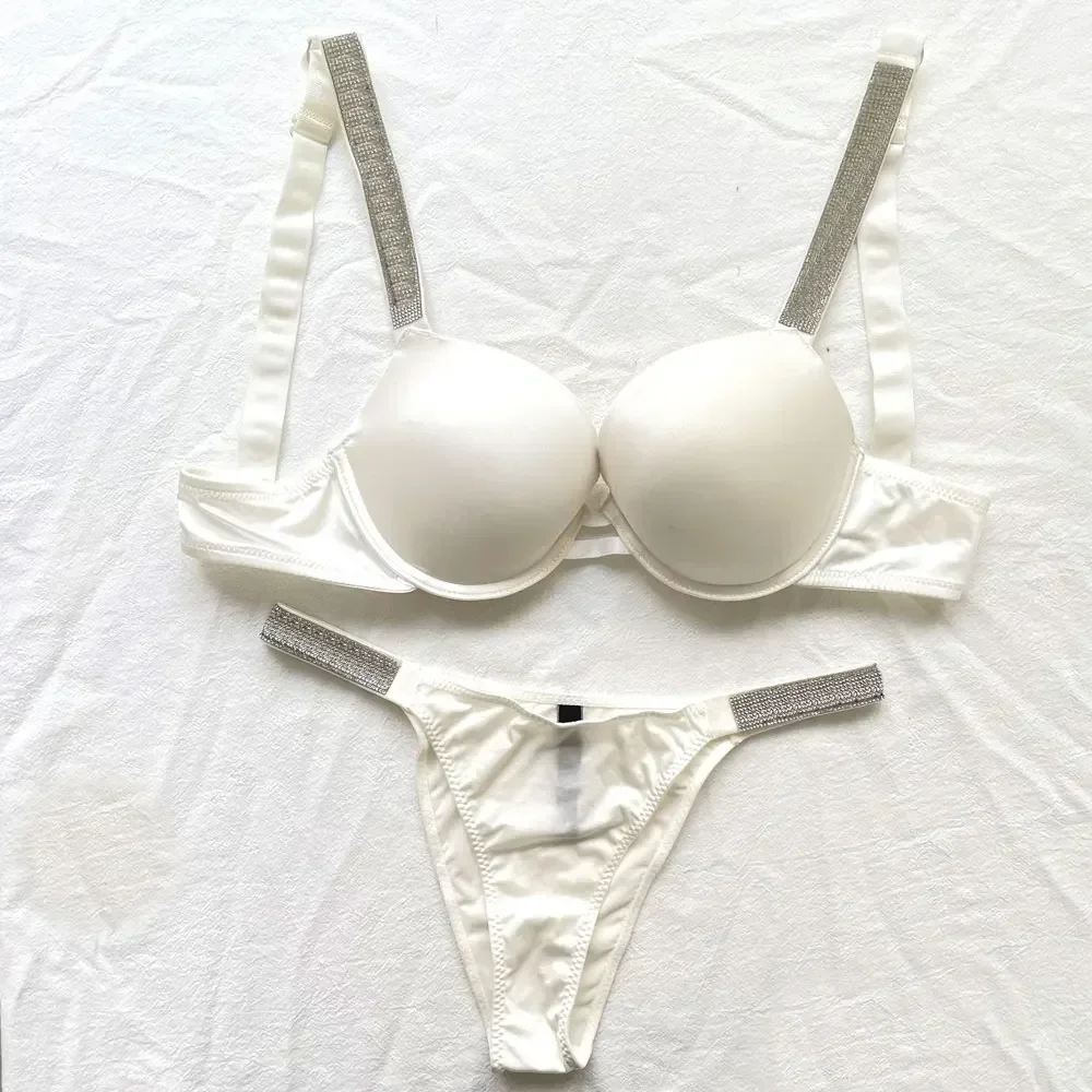 Women Bra Set Sexy Underwear Vs Push Up Bra And Panty Set Letter Rhinestones Panties G String Pink Lingerie Set For Woman