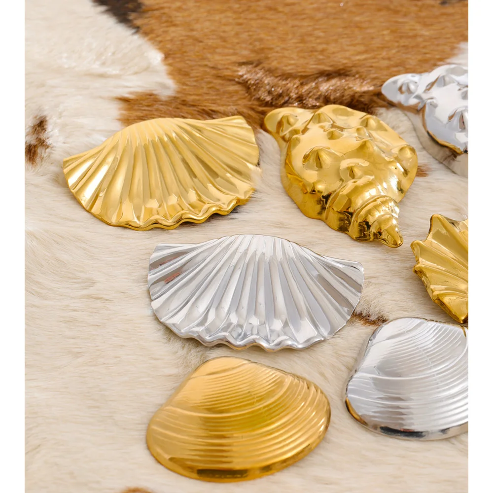 Yhpup Stainless Steel Conch Shell Brooch Pin for Unisex