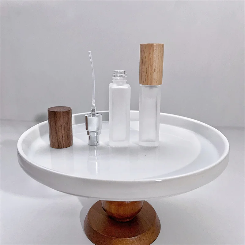 9ml Portable Frosted Glass Spray Bottle Beech Lid Perfume Bottle Walnut Cover Empty Bottle Sample Vial Cosmetic Container 4