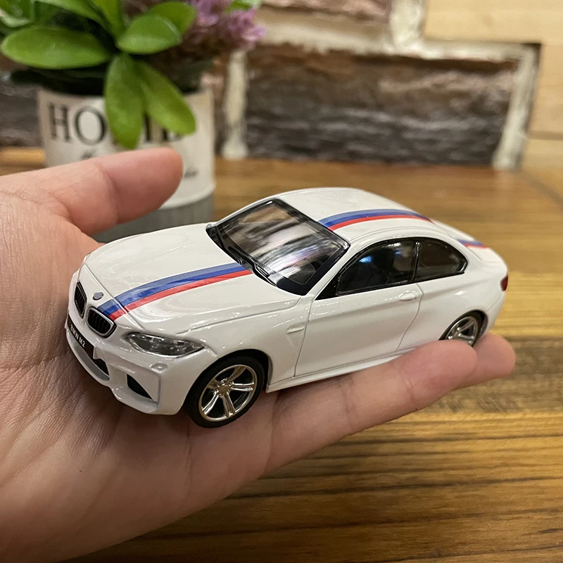Porsche Cayenne Modelo A Escala 1:32 - Coche De Metal Fundido Con Puertas Abribles, Perfecto Para Coleccionistas