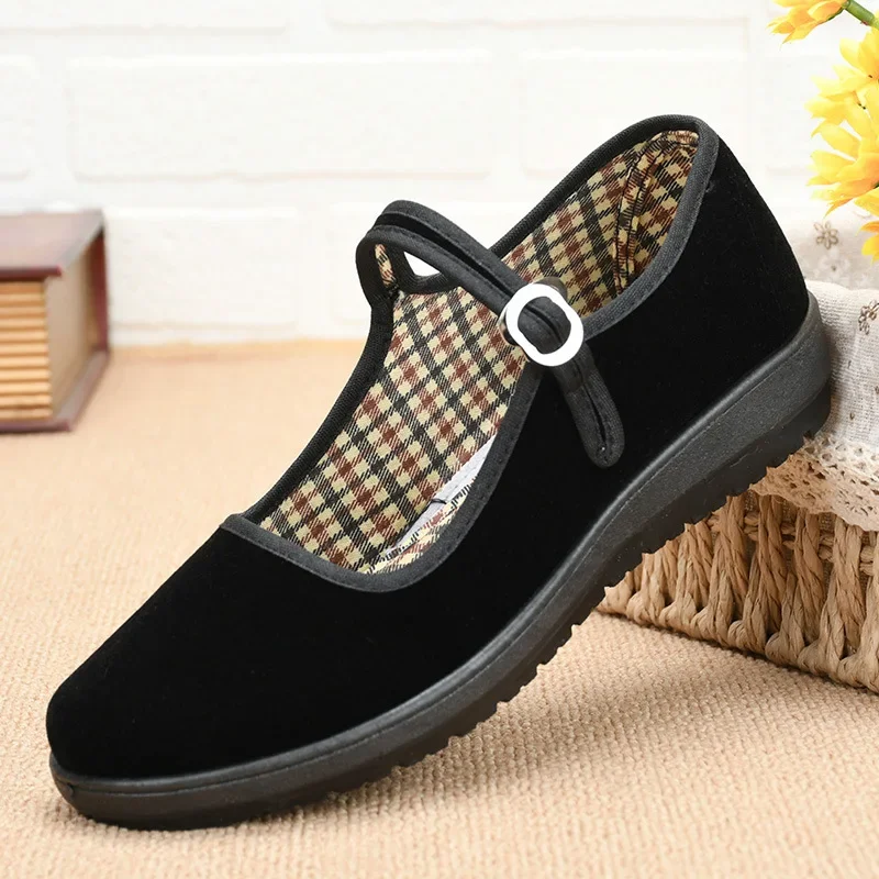 New Spring Summer Flat Bottom Beijing Cloth Shoes Women Work Shoes Black Hotel Work Shoes Anti-Slip Mom Shoes round Toe Flock