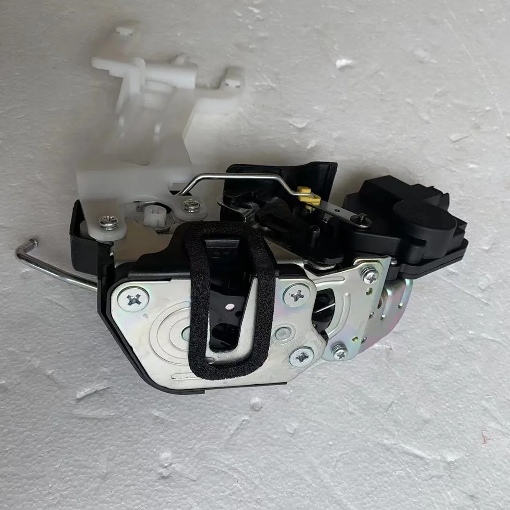 8131026000 for hyundai Santa fe SM 2000-2006 Front Left LH door