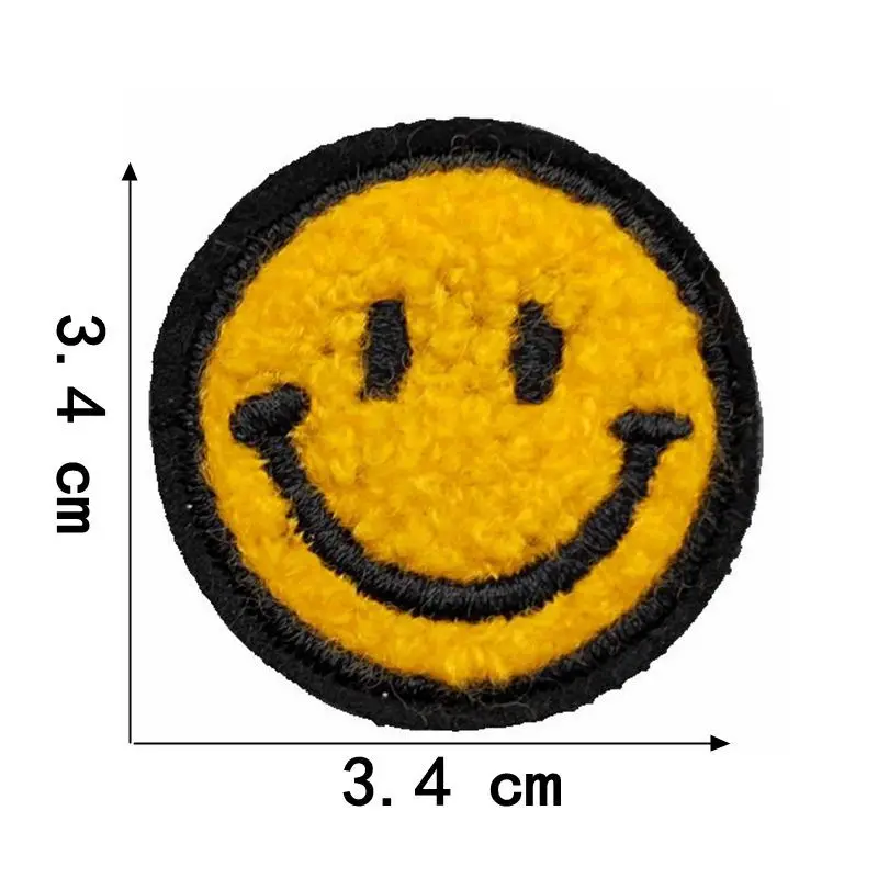 1Pcs Round Expression Smiley Face Patch Clothes Iron on Embroidered Sew Applique Cute Fabric Badge Garment Apparel Accessories 