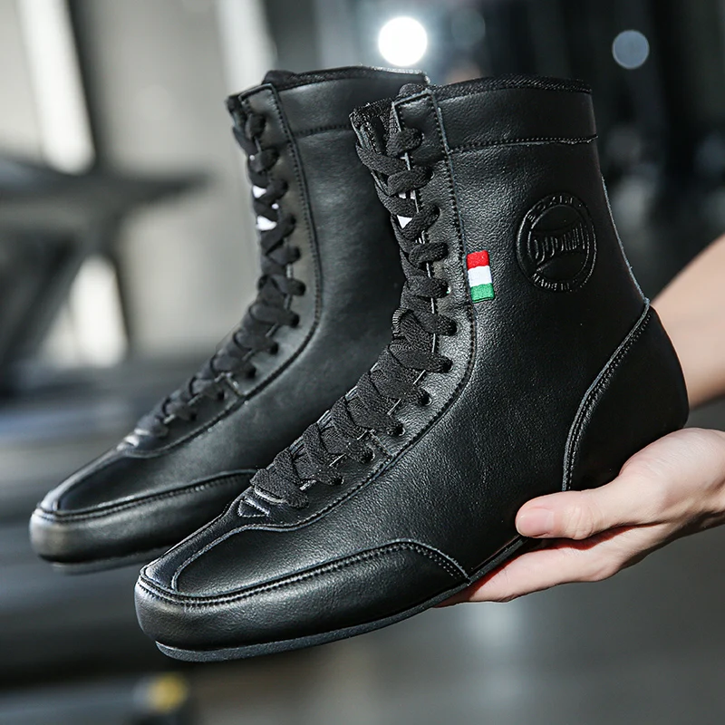 

Genuine Leather Boxing Shoes Men Boxing Wrestling Boots High Top Fighting Wrestling Shoes Man Size 37-47 Boxing Shoes Sports Gym