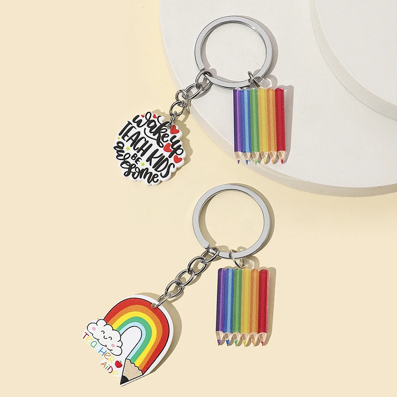 

1pcs Graduation Season Keychain Pendant Creative Key Chain With Rainbow Wooden Brand Tassel Gift Forteachers Graduation Gift