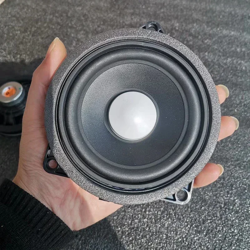 4.5inch Car Door Midrange Speaker For BMW F10 F11 F20 F30 F32 F34 F48 G20 G30 E90 1 3 5 7 X1 X2 Series Professional Speaker Horn