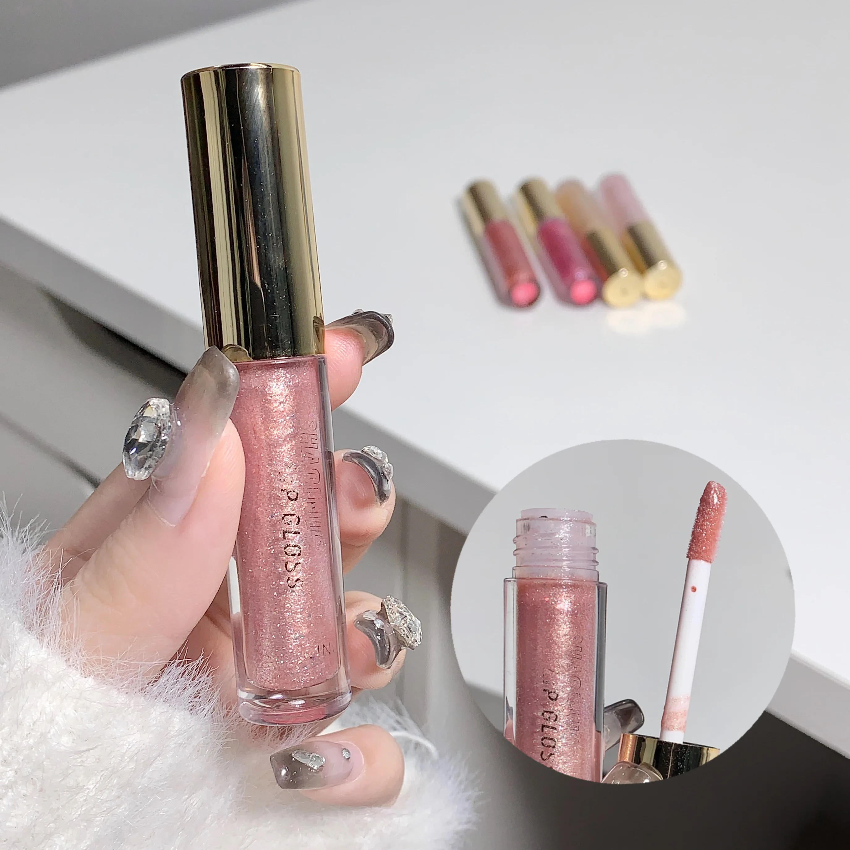 Moisturizing, plump and sparkling lip gloss, water-glossy mirror lip glaze, moisturizing and moisturizing lip oil for pouty lips 5