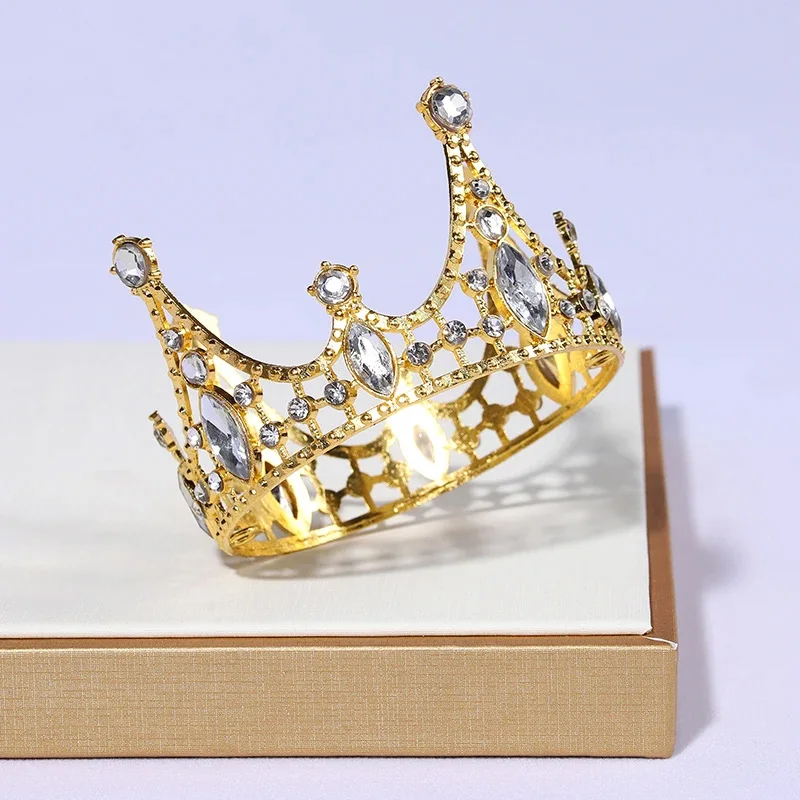 Hair Accessories Crown Headband Super Cute Small Tiaras and Crowns for Girls Party Prom Cake Decorations Children Birthday Crown Ornament