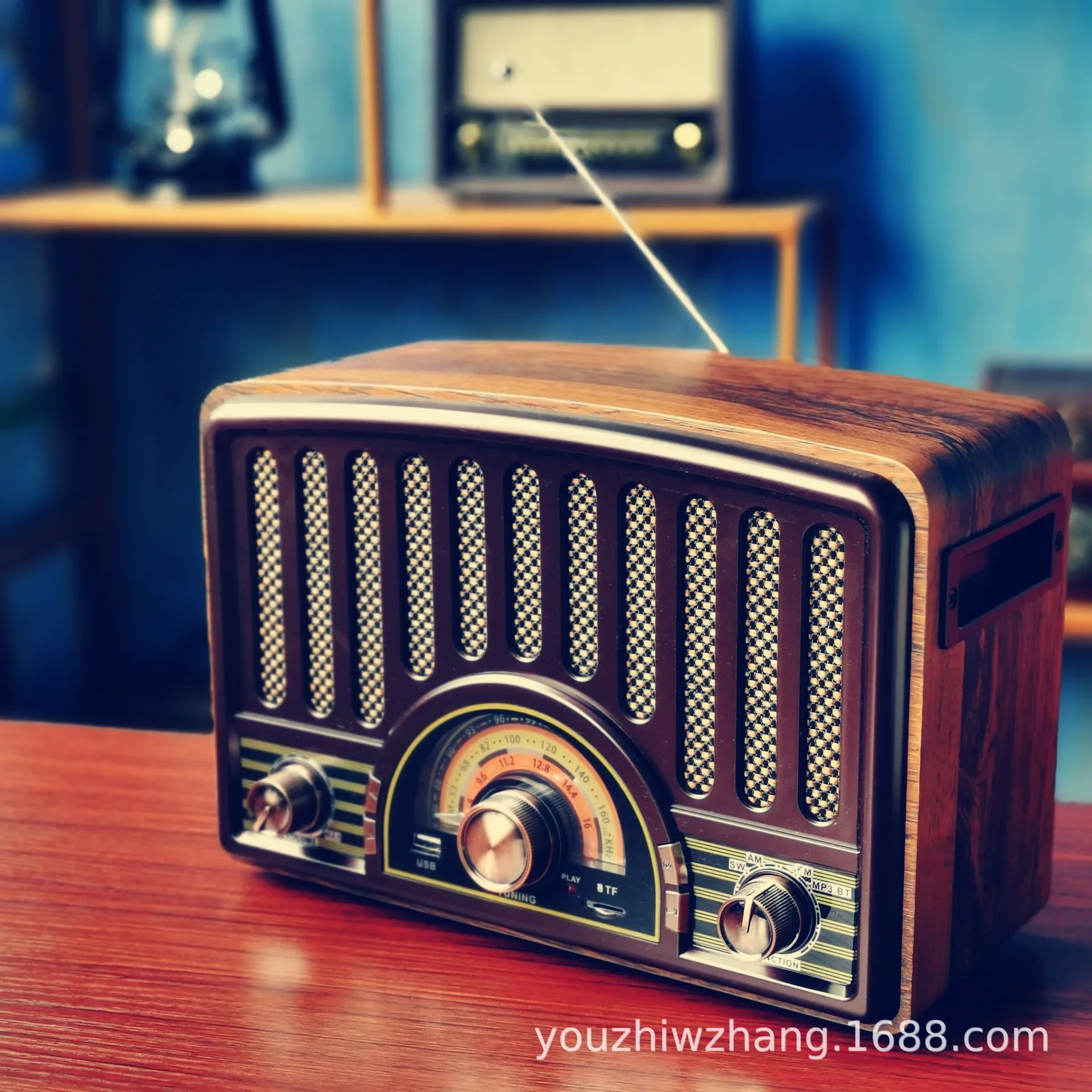 

Elderly Nostalgia Full Wave Radio Card Insert Sound System Desktop Wooden Rechargeable Retro Bluetooth Speaker Caixa de Som
