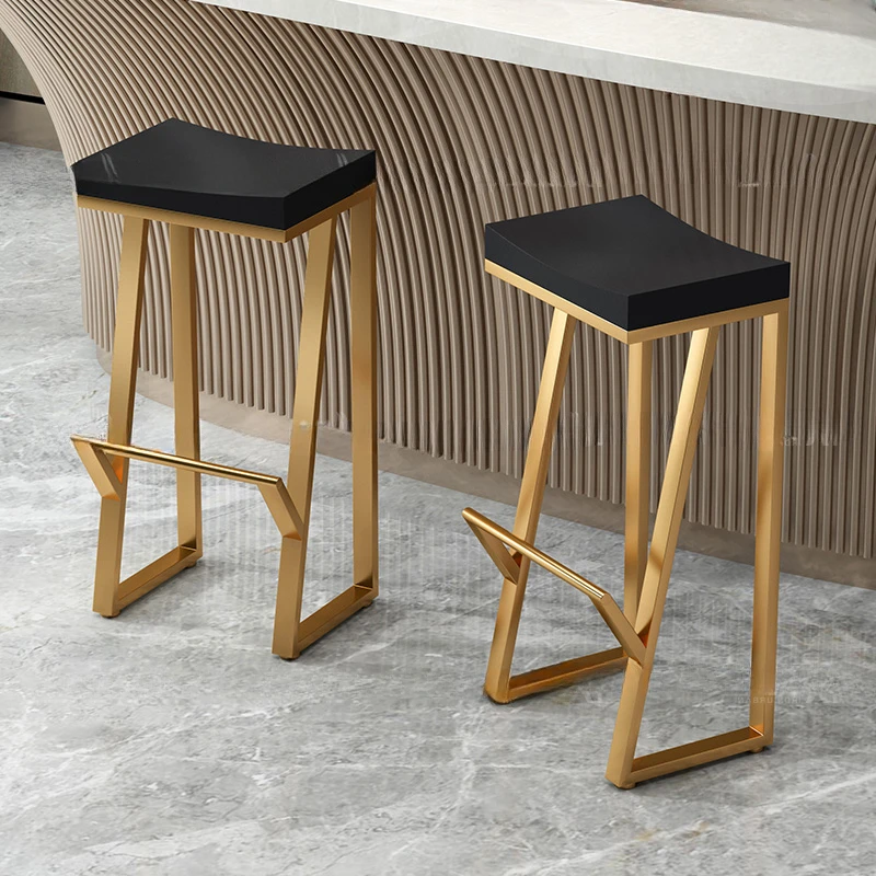 

Modern Bar Stools Lightweight Chair Chairs For Cafeteria Metal Design Manicure Barbershop Gamer Designer Furniture Kitchen Salon