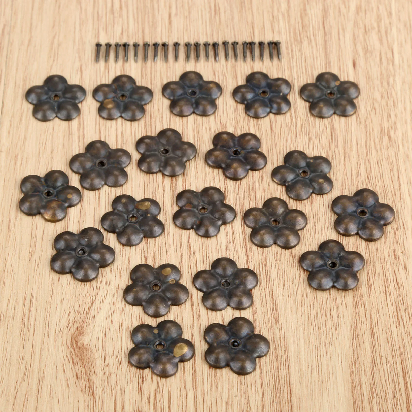 

50Pcs Antique Brass Upholstery Nail Jewelry Chest Wine Gift Box Decor Tack Stud For Furniture Hardware 19mm