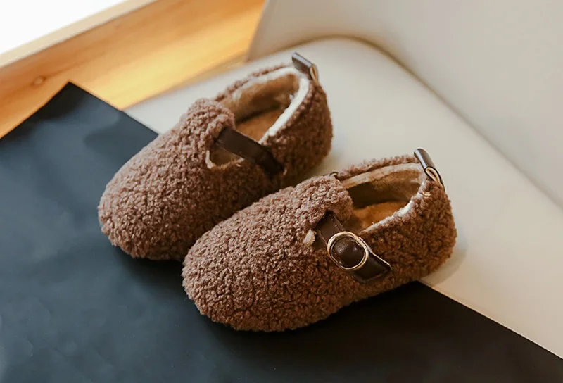 Description Picture 5 of itemFashion Baby Girl Boy Lamb Fleece Shoes Child Flat Shoes Winter Soft Bottom Hook Loop Band Warm Casual Shoe Chaussure Enfant