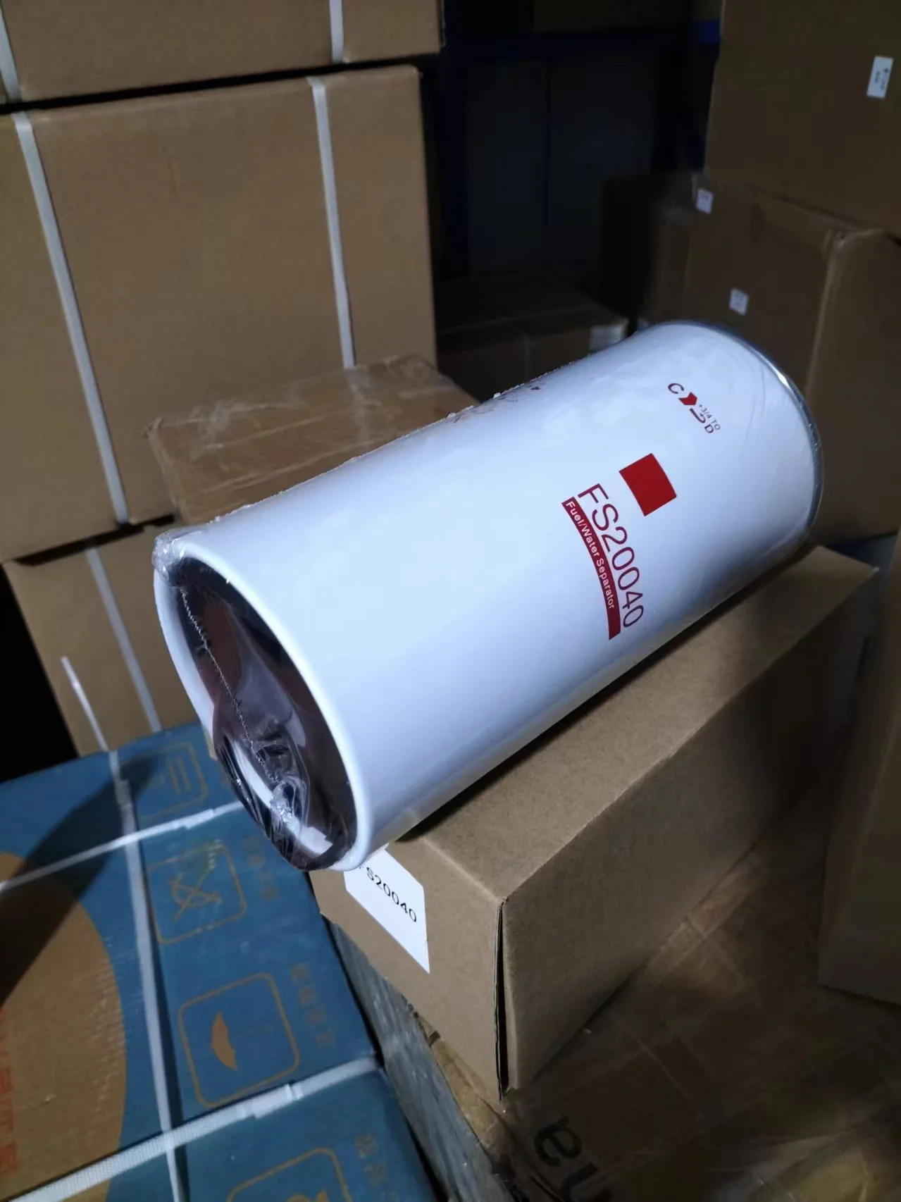 FS20040 Fuel water separator Compatible with INTERNATIONAL Truck Engine,Replace LT HX HV RH Prostar and late 9900 Cummins FleetG