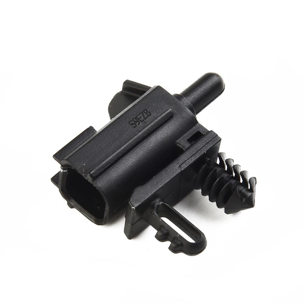 Quality Air Temperature Air Temperature Sensor AU5Z-12A647-B Direct Replacement Plastic Replacement Accessories