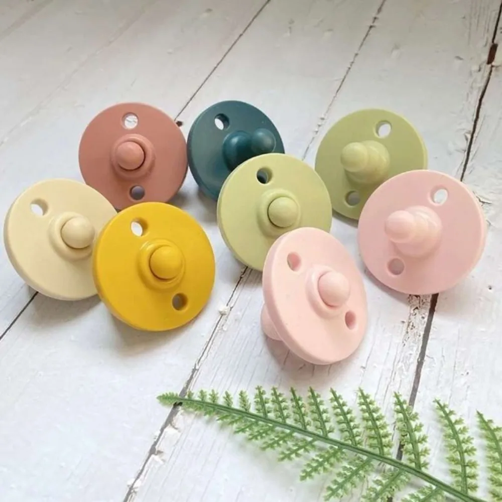Material Safety Food Grade Silicone Baby Pacifier Smooth Surface Wear Resistant and Bite Resistant Nipple Soother Non-slip