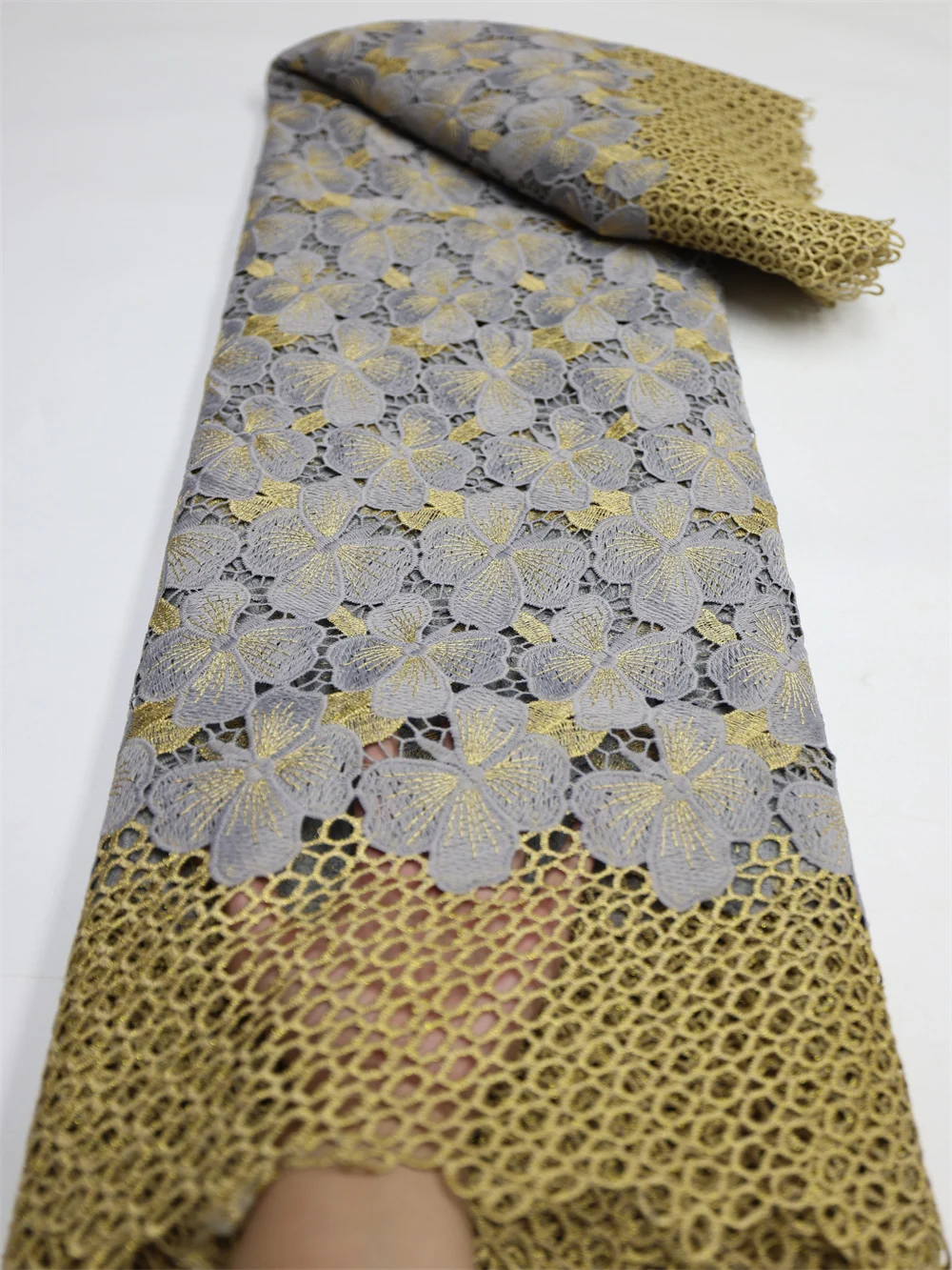 High Quality African Guipure Cord Lace Fabric with Sequins French Nigeria Lace Fabric for Luxury Wedding Material QF1406-1