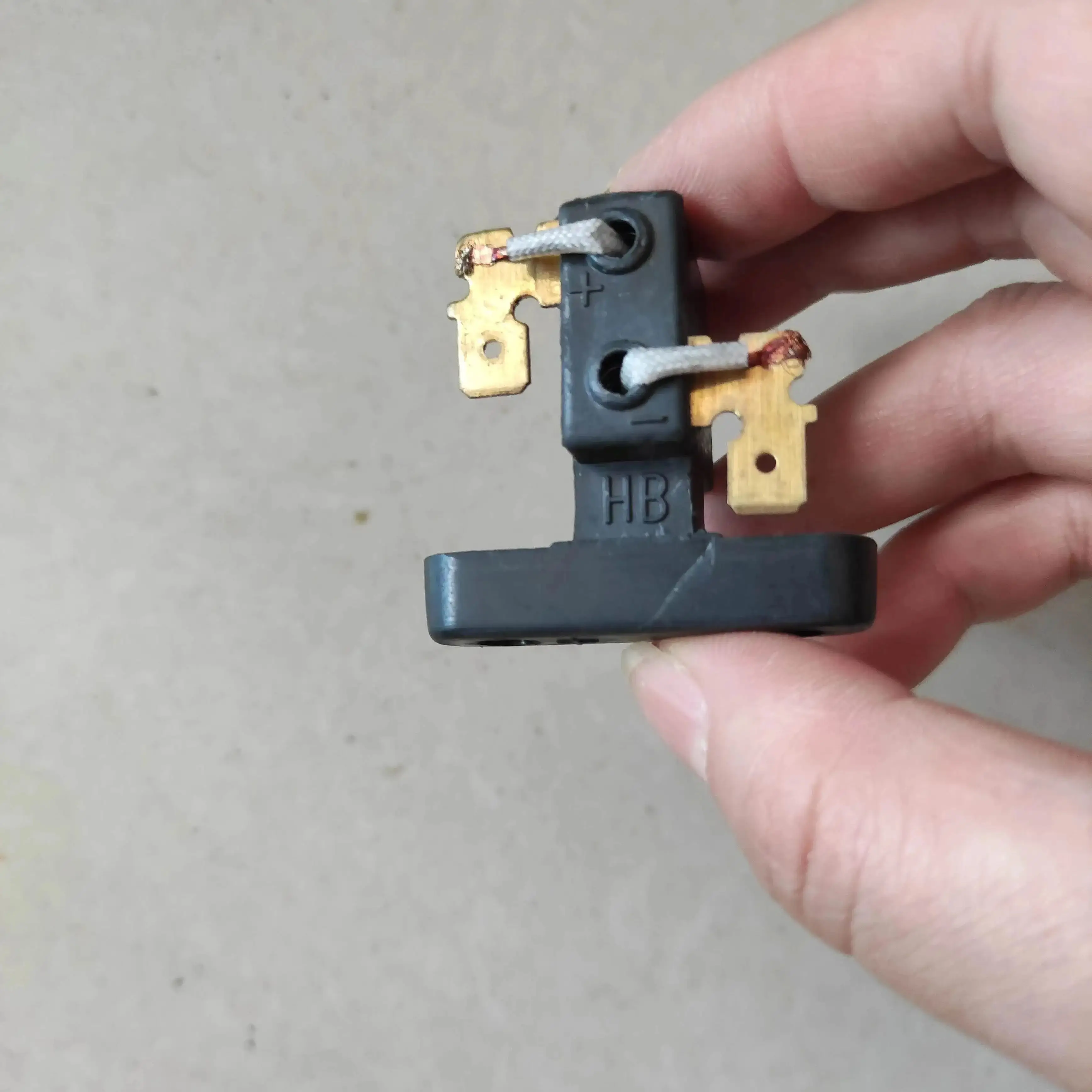 SPAZZOLA DI CARBONE alta qualità motore spazzola in carbonio carbonio