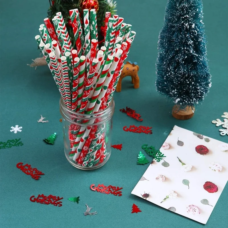 Merry Christmas Straws (25 pack) - Holiday Favors, Cake Pop Sticks,  Christmas Decoration, Candy Cane Red Stripe & Christmas Tree Green Straws