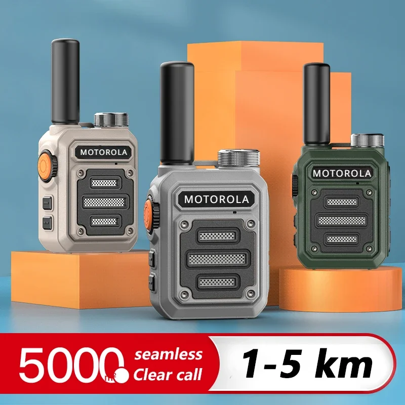 2PCS  BT-330, portable two-way radio, mini walkie-talkie, PMR 446, PTT, hunting, hotel premises.Camping, Outdoor