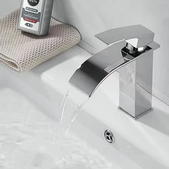 Lavabo a cascata Rubinetto alto e basso in acciaio inossidabile Nero Lavabo per WC caldo e freddo Bagno Casa 1