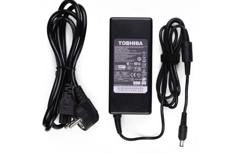 Блок питания (зарядка) для ноутбука Toshiba Satellite 2400-S202 (15V/6A) | Компьютеры и офис