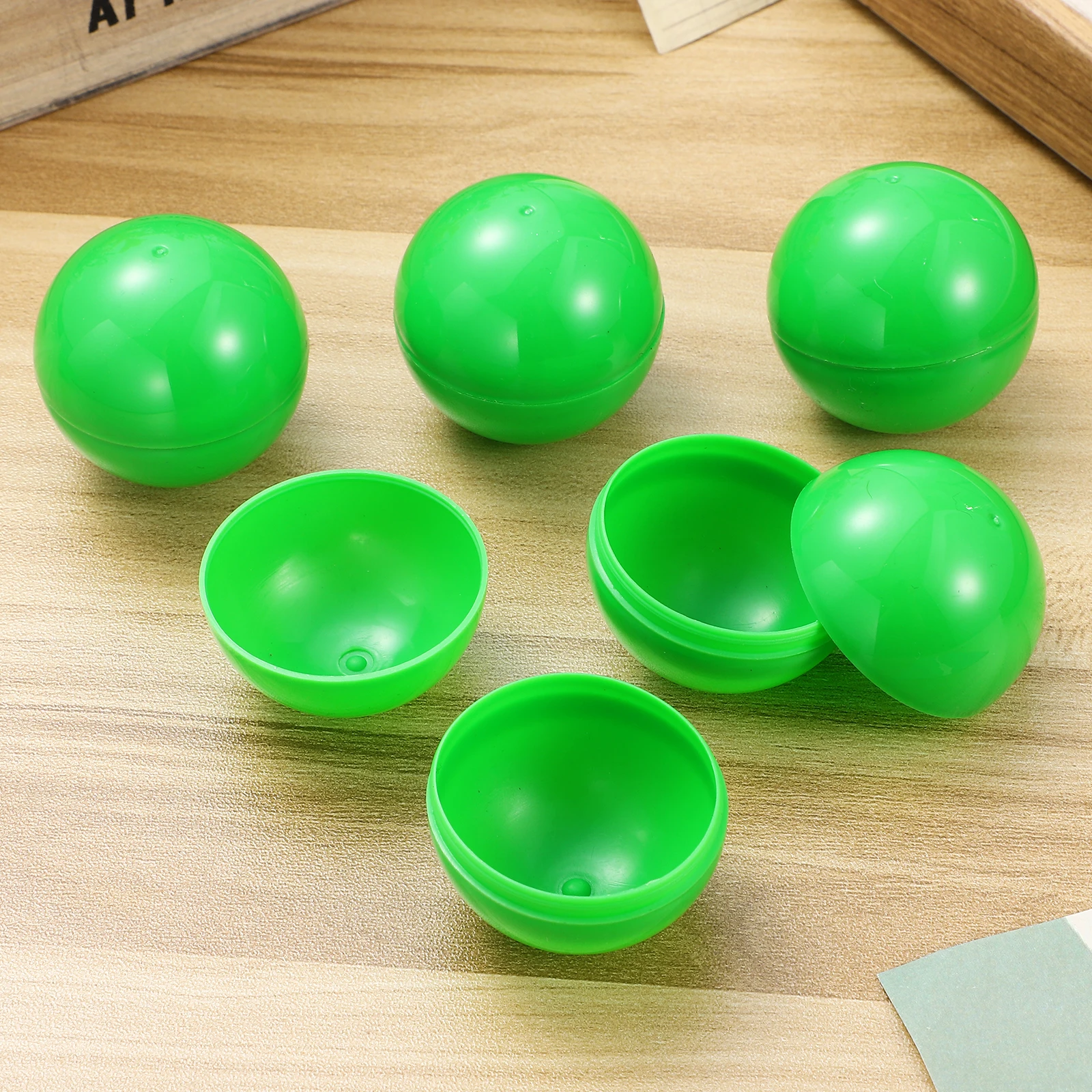Description Picture 5 of item25Pcs Plastic Lottery Balls Drawing Raffle Balls funny Hollow Openable Game Balls Table Activity Prop muiltiuse Party Bingo Ball
