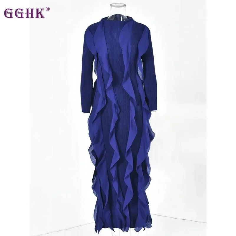

GGHK Miyake Pleated Splicing Design Women Elegant Prom Dress Solid Color Round Neck Long Sleeve Loose Plus Size Party Dresses