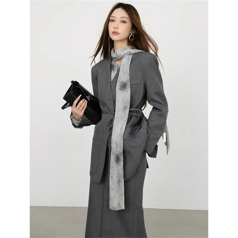 2024 spring new high-end Hepburn style advanced high temperament suit collarless suit + dizzy ribbon shirt suit